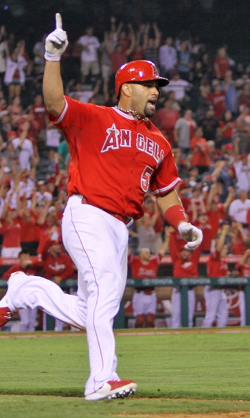 Angels top Red Sox in 19 innings behind Pujols' game-winning HR